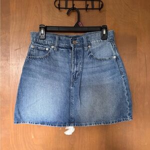 Never Worn Gap Mini Jean Skirt